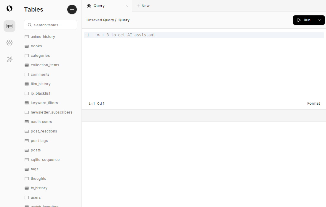 Outerbase Studio 的 CLI 直接開伺服器上的 SQLite,側欄列出這個庫的資料表